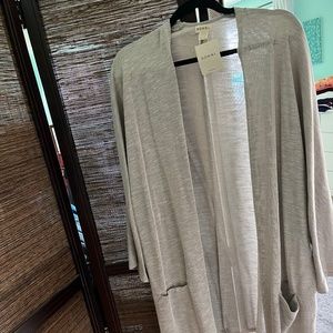 NWT shrug